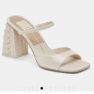 NWT Dolce Vita Jemmy Pearl Vanilla Silk Heels